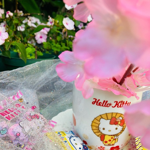 🌸Hello kitty Mug🌸 Dishware for that  [[Sakura Kawaii Aesthetic]]! - Picture 14 of 14